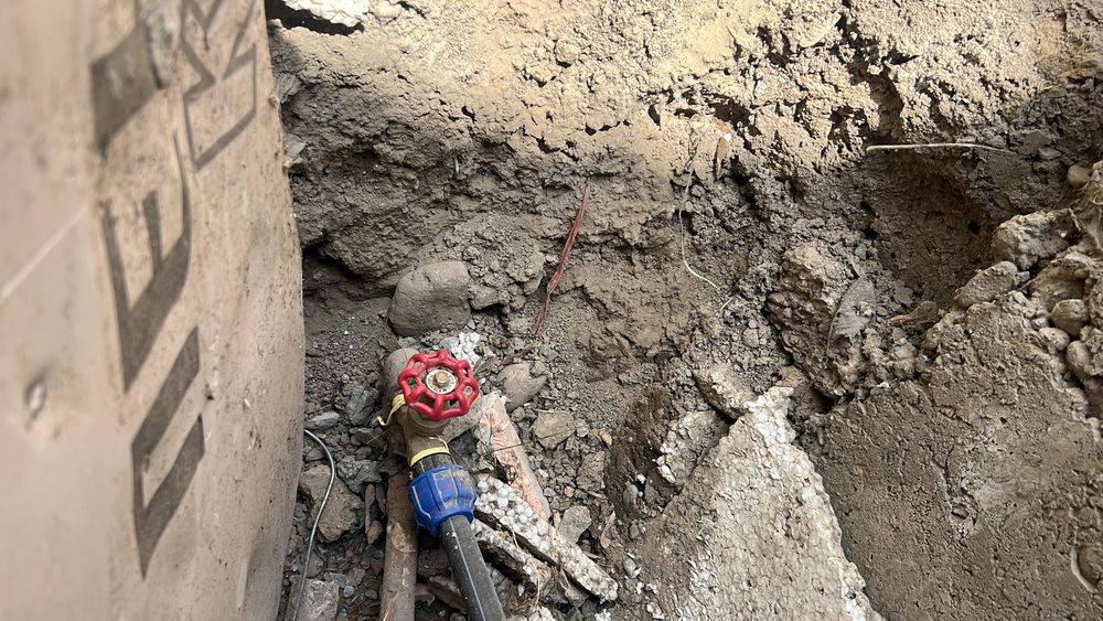 Услуга сантехник и 24/7