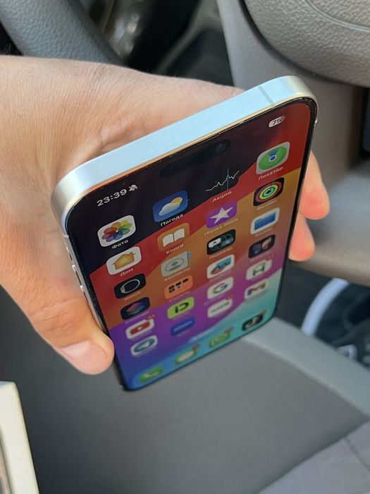 Iphone 15 pro max 256 esim