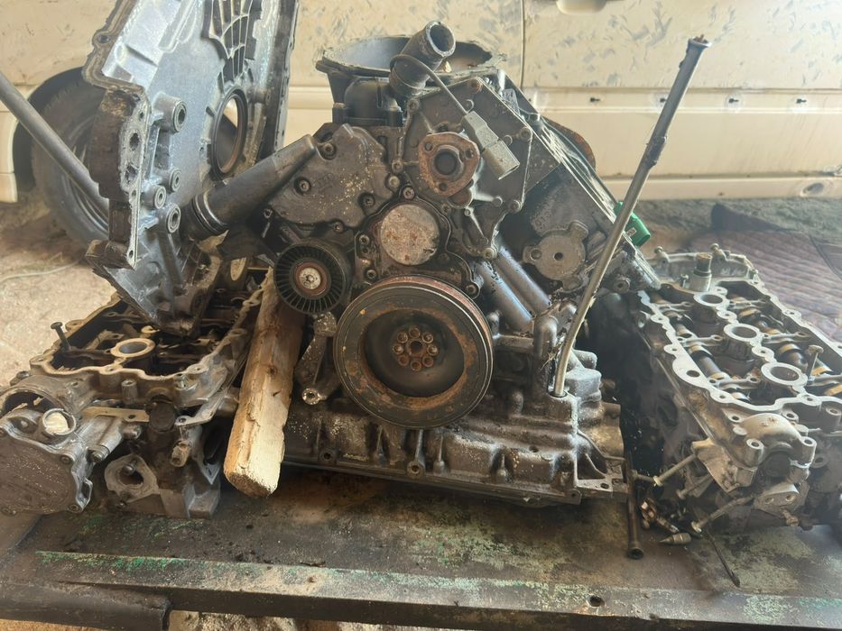 Двигатель АUK 3.2 FSI Audi