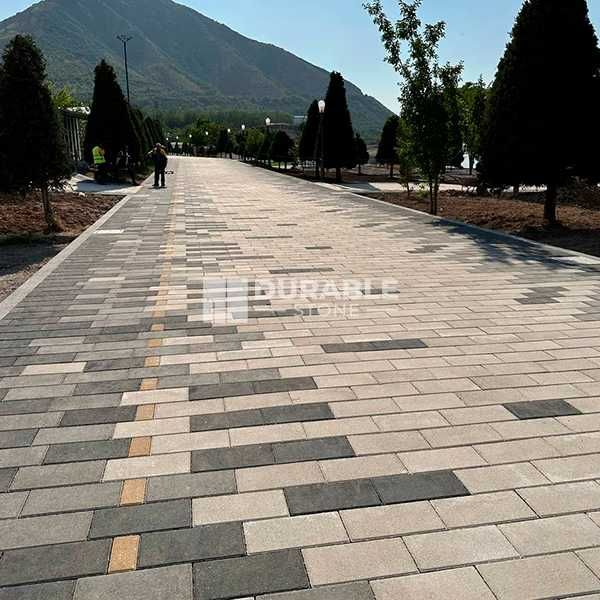 Bruschatka. Trotuarnaya plitka "Bulvar" Bruschatka Tashkent Press