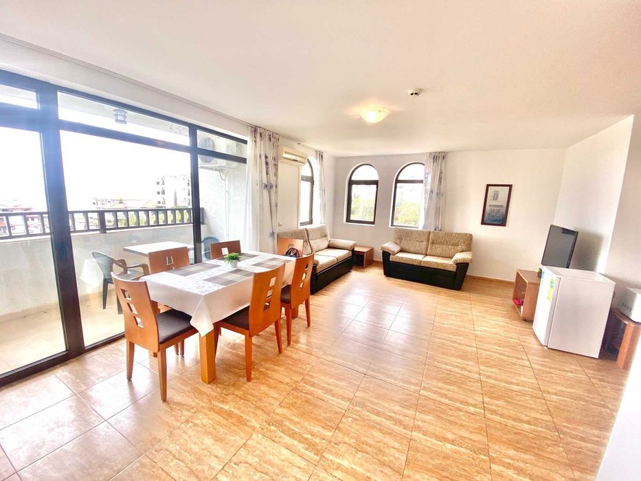 Продава се Тристаен апартамент в Свети Влас - 85 кв.м за 1648 €/кв.м - Снимка #1