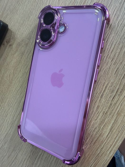 iPhone 16 pink + калъф