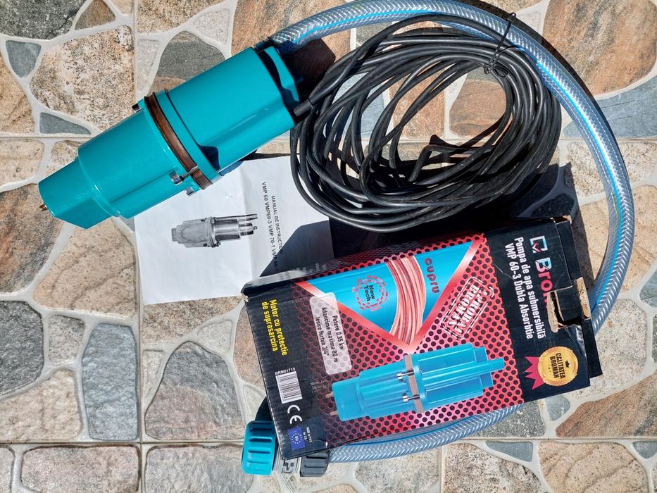 Vând pompa submersibila cu dublă absorbție  95 RON