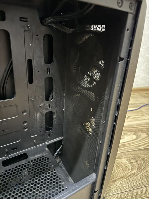 Корпус AeroCool Aero One Eclipse черный