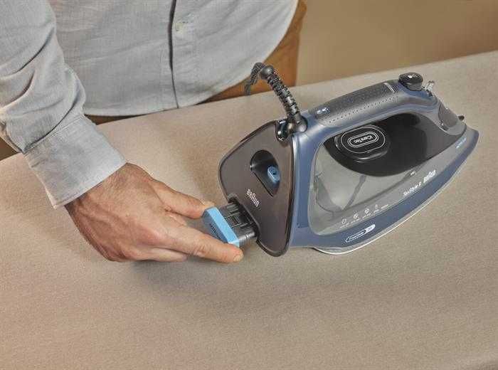 Утюг BRAUN TexStyle 9 SI9682DB