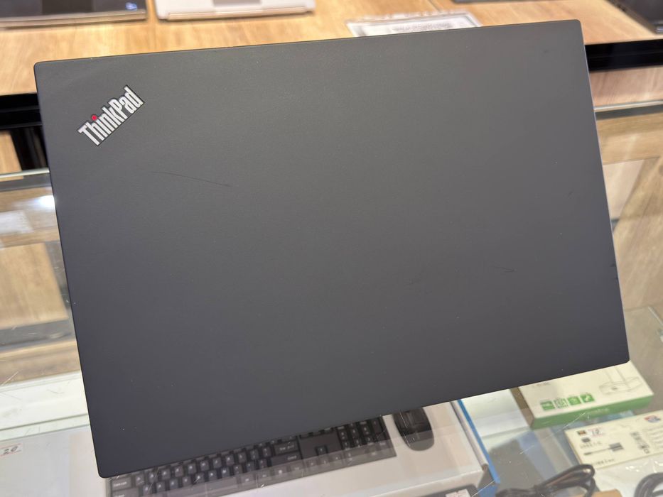 Lenovo thinkpad T15 Core i5 1135G7