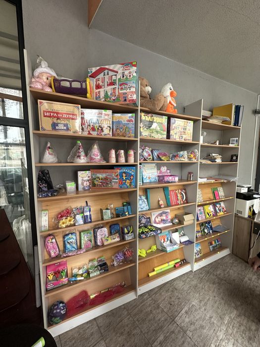 Рафтове за офис,магазин,книжарница,