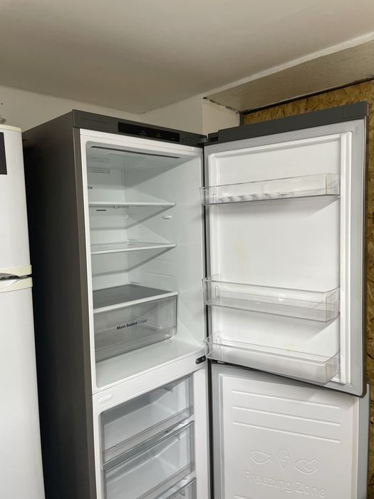 Холодильник LG GC-B399SMCL