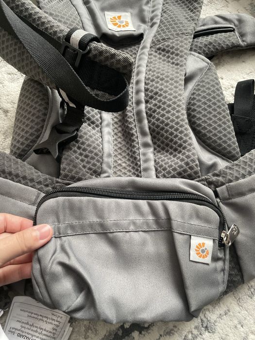 Ergobaby omni breeze