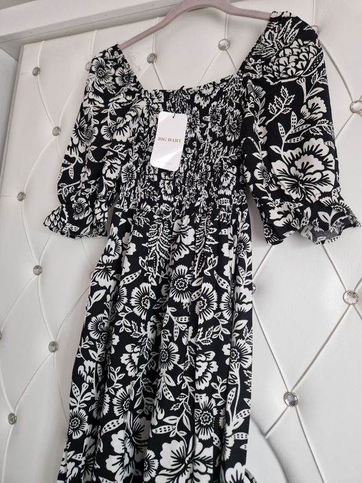 Rochie vaporoasa cu imprimeu
