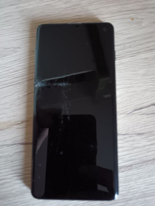 Vănd Samsung s  10 petru piesă cu display  spart