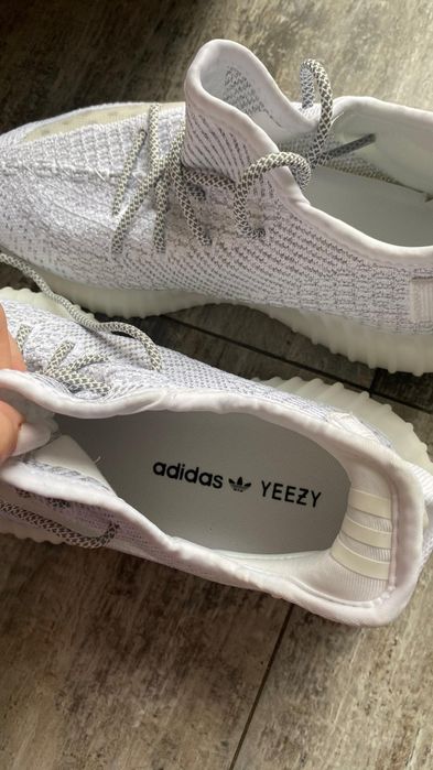 Yeezy 350 full white