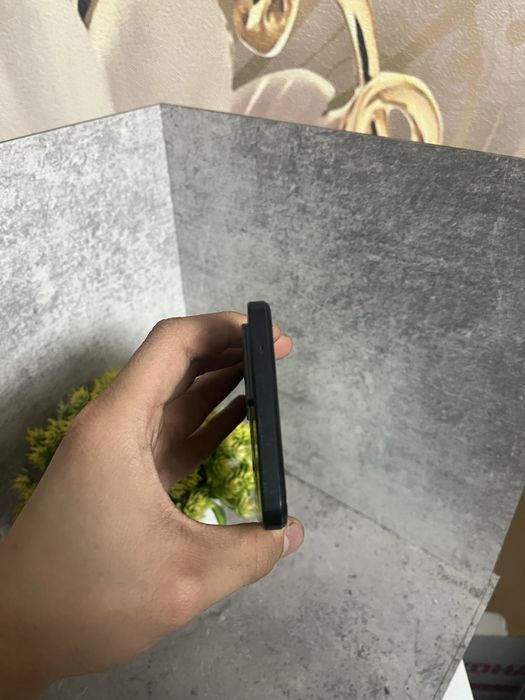 Продам телефон oppo reno 7