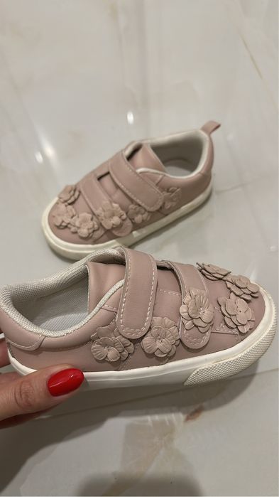 Детски боти zara