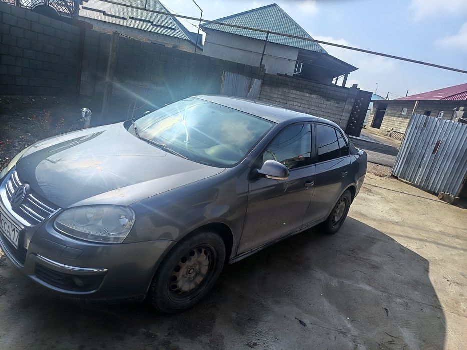 Волсваген джетта 2010