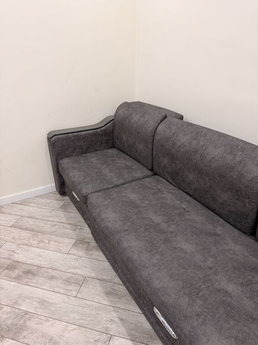 Диван для гостиной