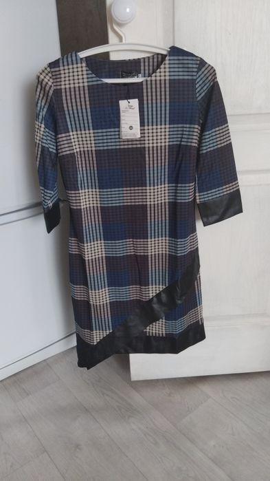 Платье новое 44р, 1000 тенге