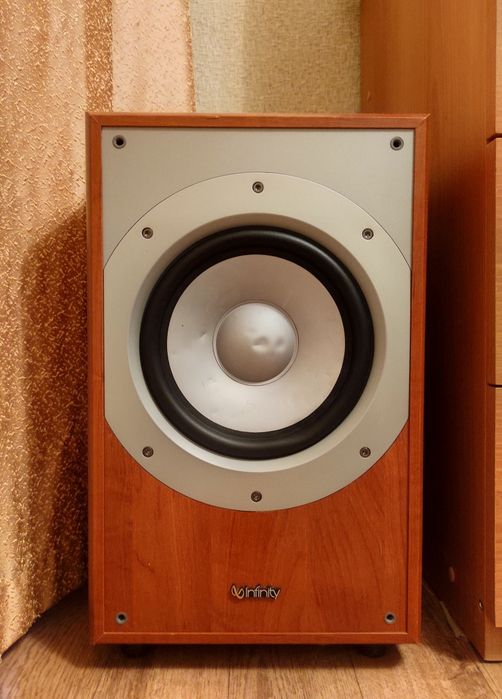 Продам Harman/Kardon AVR 130