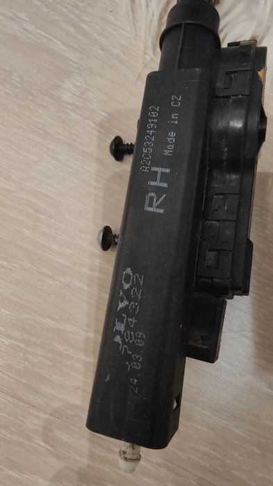 Volvo XC60 Пръскалки за фарове