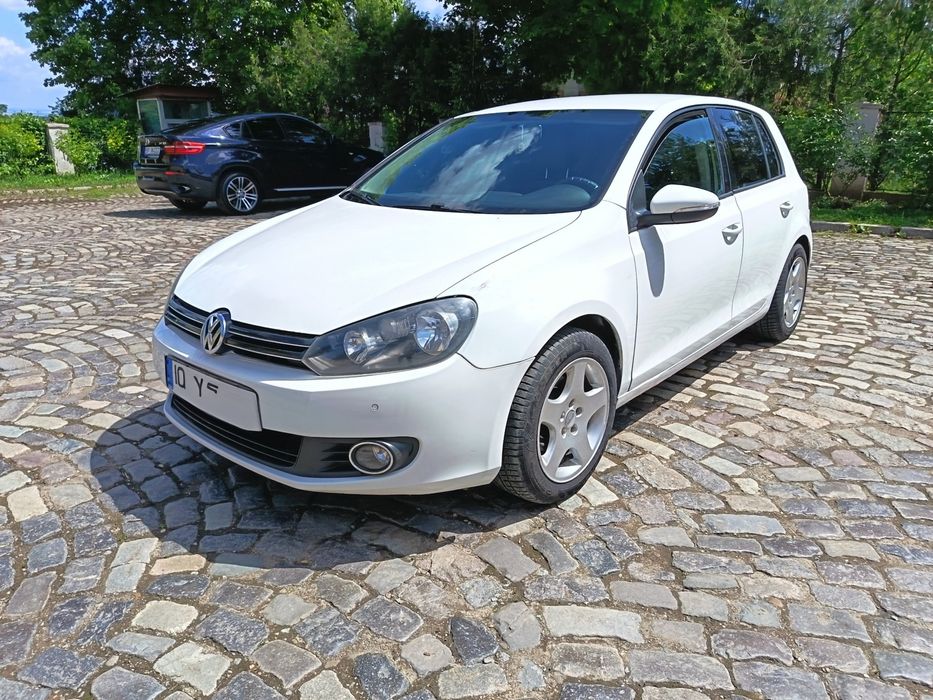 VOLKSWAGEN Golf 2011 — imagine 2