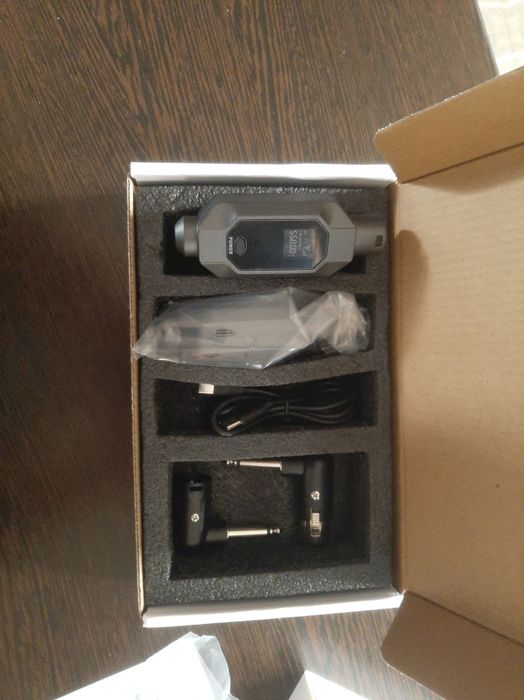 Беспроводная Микрофонная Систем Срочна продаётся