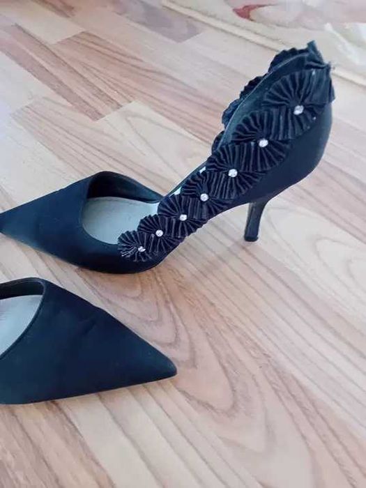 Pantofi negri, size 41, toc 8,5cm, nou, piele intoarsa