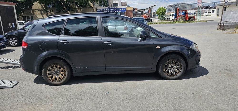 Seat altea xl 1.6 tdi cay 105 cp euro 5 accidentat lovit