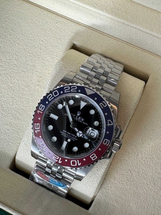 Rolex GMT Master II – Pepsi