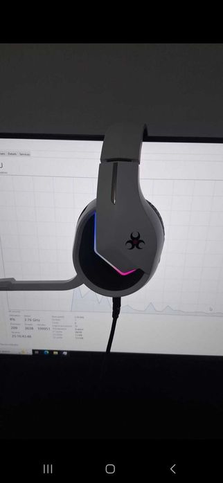 Setup gaming: PC+monitor+mouse+tastatura+casti