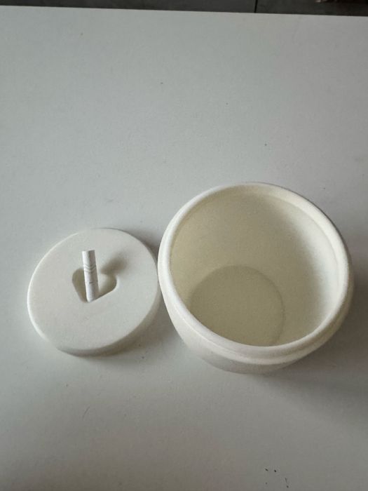 Scrumiera Iqos fara mirosuri pentru masina , birou , acasa