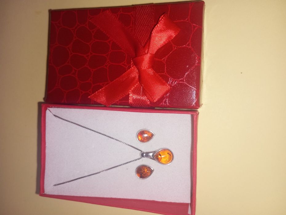 Set cercei și colier argint 925 și chihlimbar