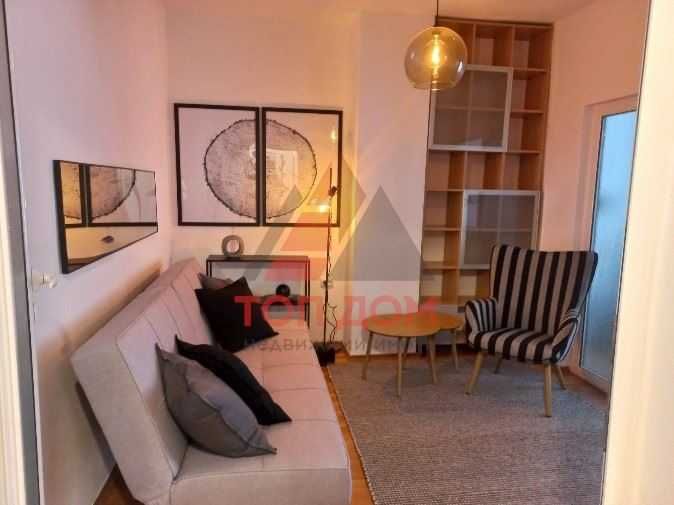 Дава се под наем Тристаен апартамент в Варна, Център - 60 кв.м за 561 € - Снимка #5