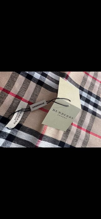 Eșarfă Burberry London