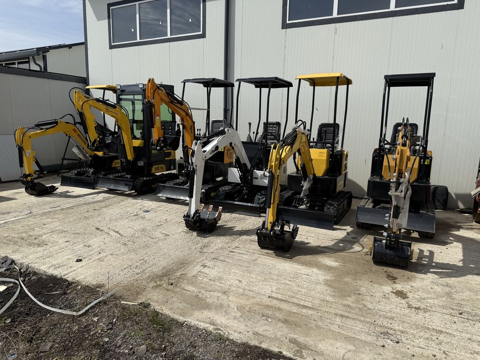 Miniexcavatoare Noi Chinezesti 1 tona