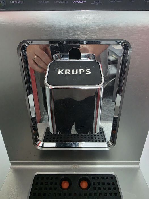 Espressor automat KRUPS Evidence Plus EA894T10, 2.3 L, 1450 W, 15 bari, Argintiu/ Negru