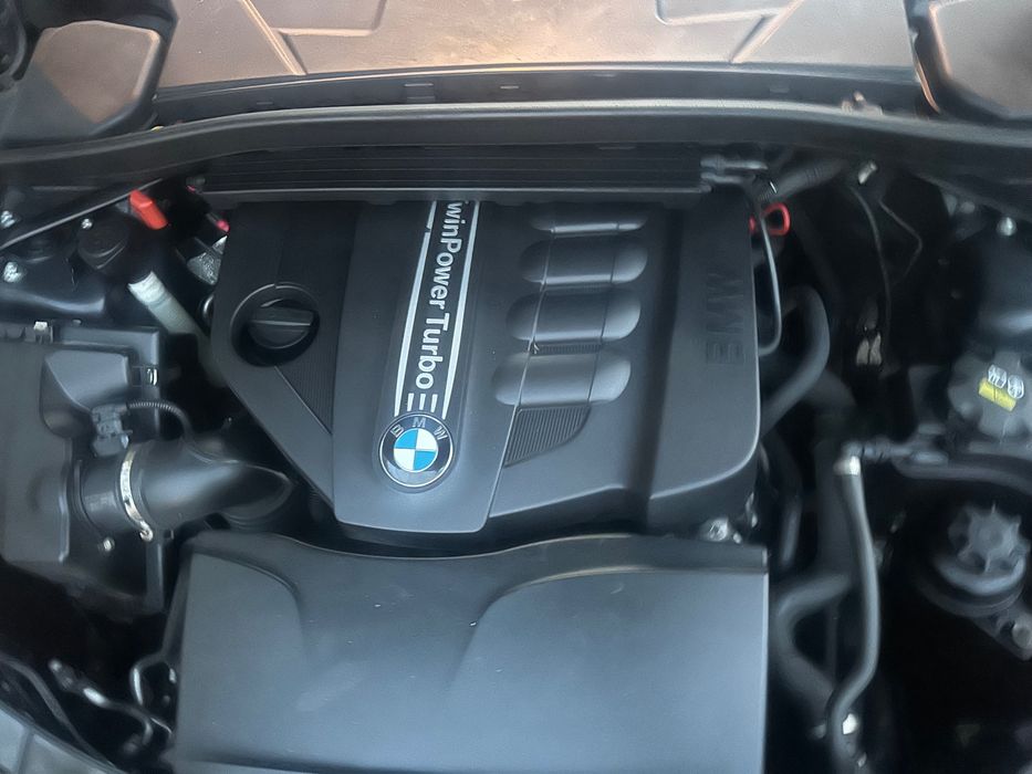 BMW X1 2015 — imagine 5