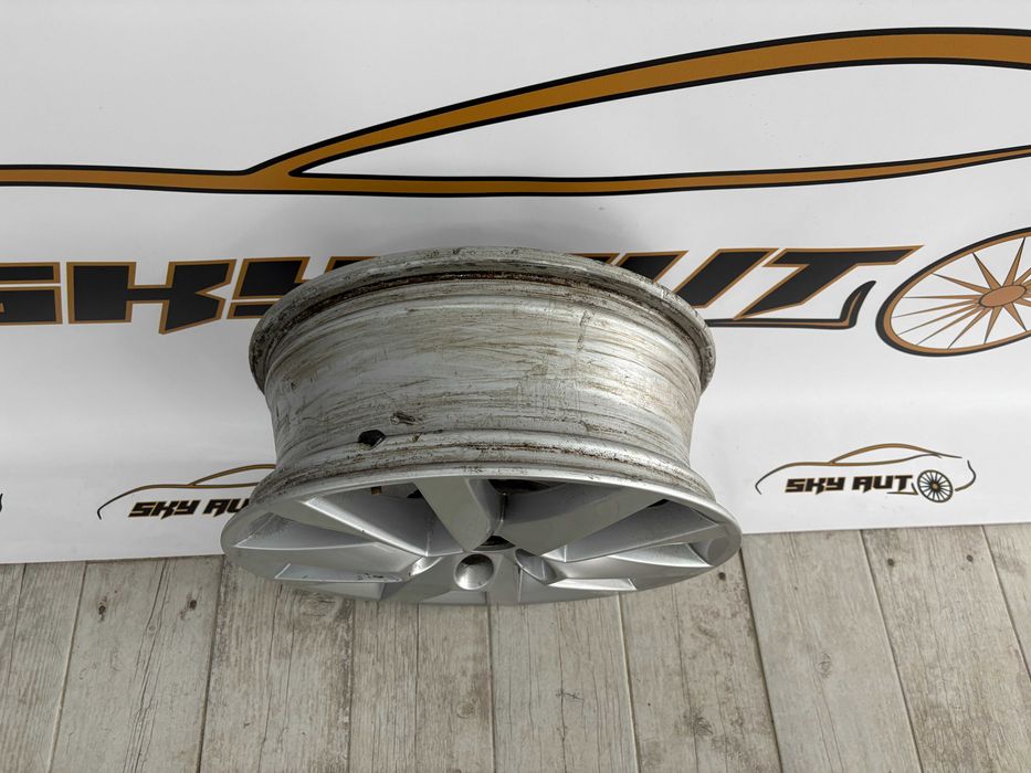 Janta aliaj 16" Skoda cod 657601025 originala