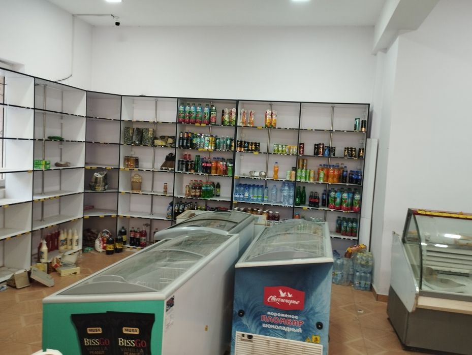 Продается мебельные стеллажи