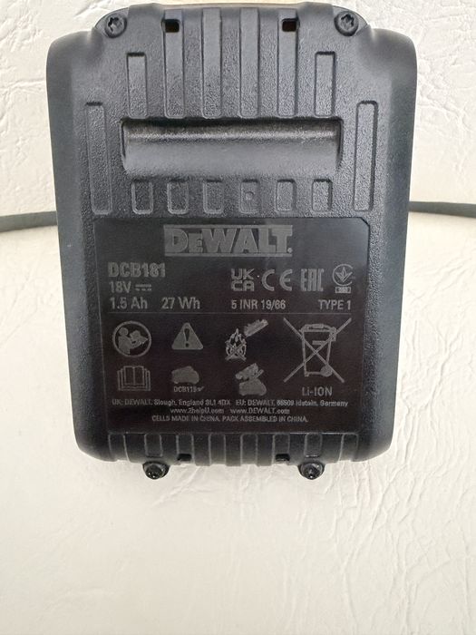 Baterii DeWalt noi-Originale