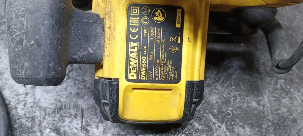 Электроинструмент фирма DeWalt