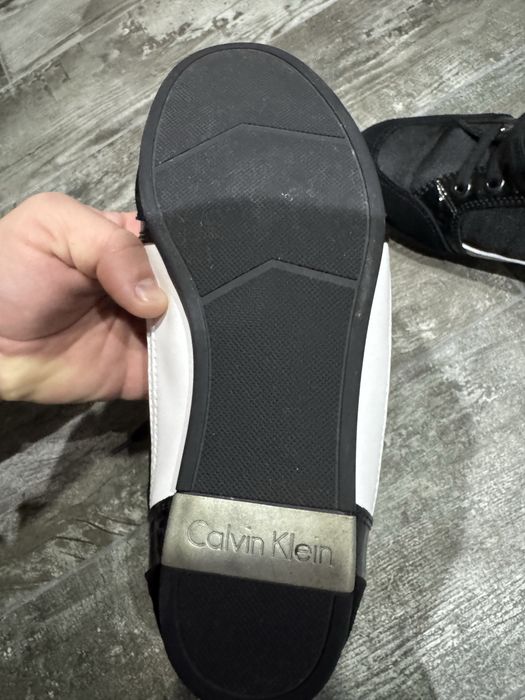 Calvin klein adidasi