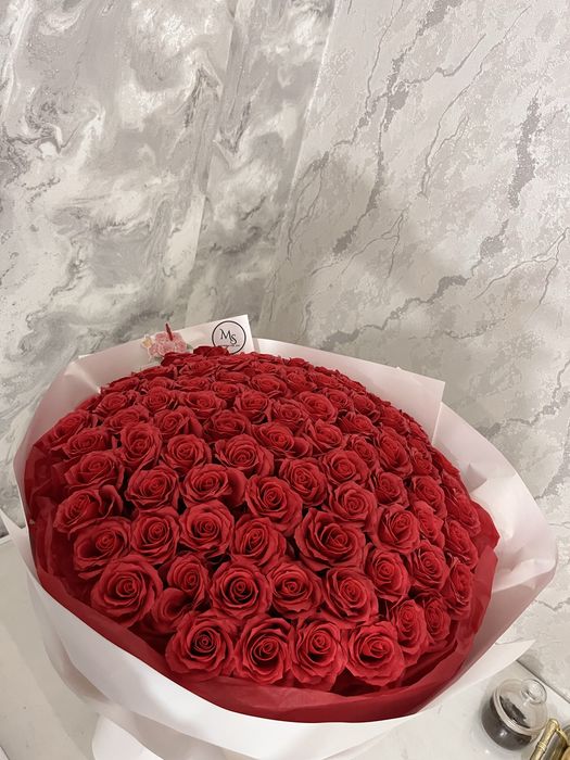 101 роза 28.900 тг