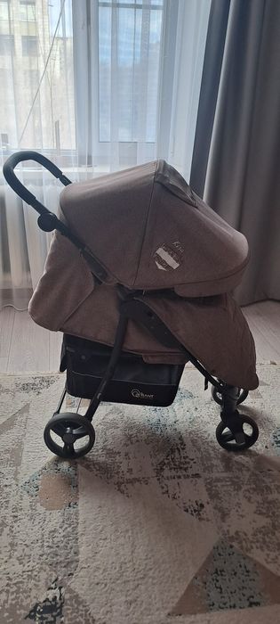 Продам детскую коляску