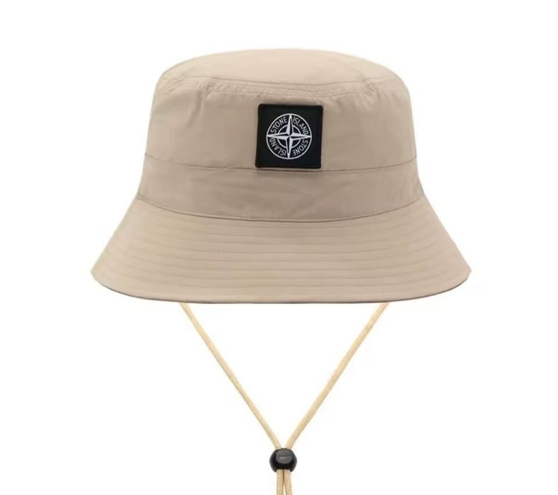 Stone Island шапки