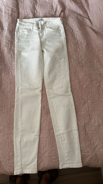 Панталони и дънки на Армани, Liu Jo, Juisy Coutuire.