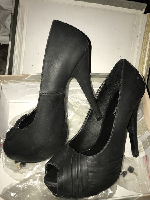 Женская обувь