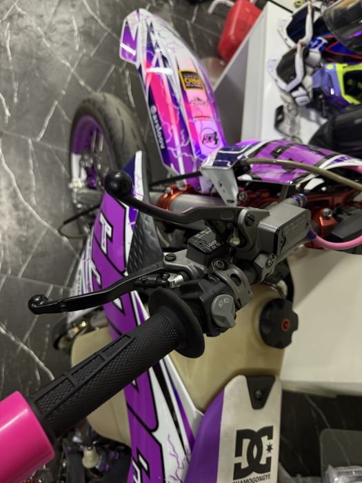 Эндуро мотоцикл Gr 8 300 2t