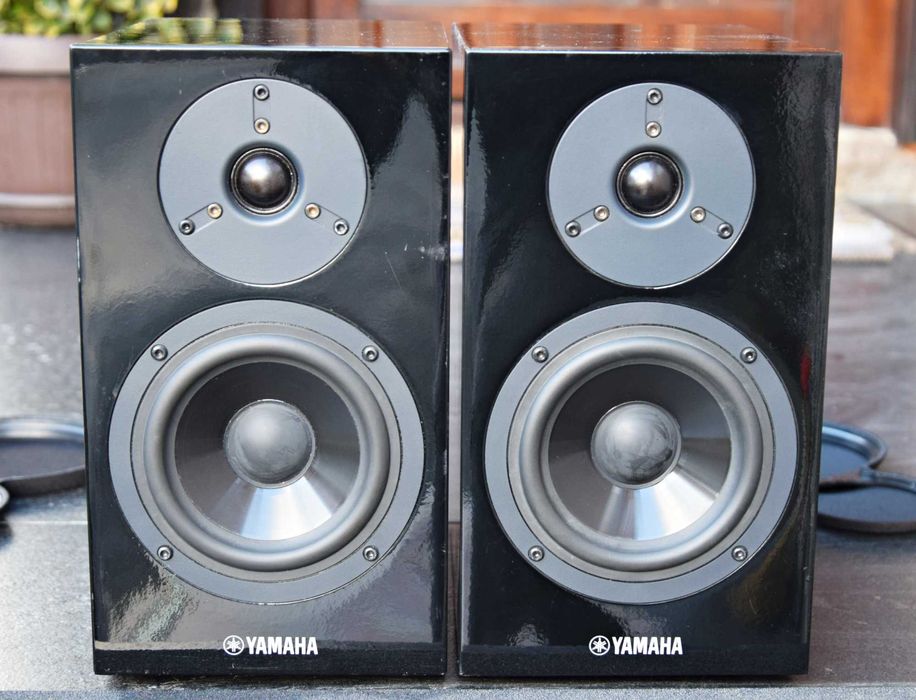 Boxe Yamaha NS-BP 300