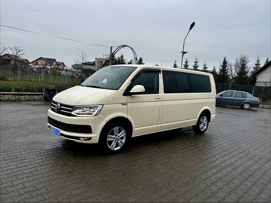 Inchiriere microbuz 8+1, VW Caravelle , varianta lunga