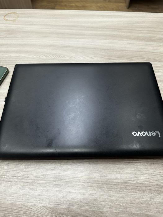 Ноутбук в хорошем состояние